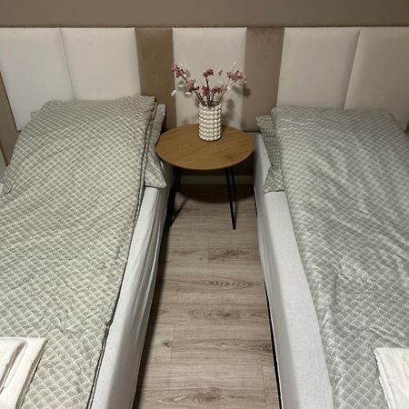 Bobrowa Przystan Villa Boleslawiec  Exteriör bild